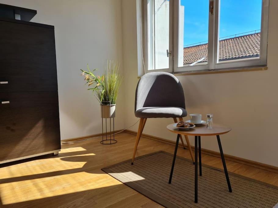 Prostorny Domov V Nejkrasnejsi Casti Chorvatska Apartman Vodice Kültér fotó
